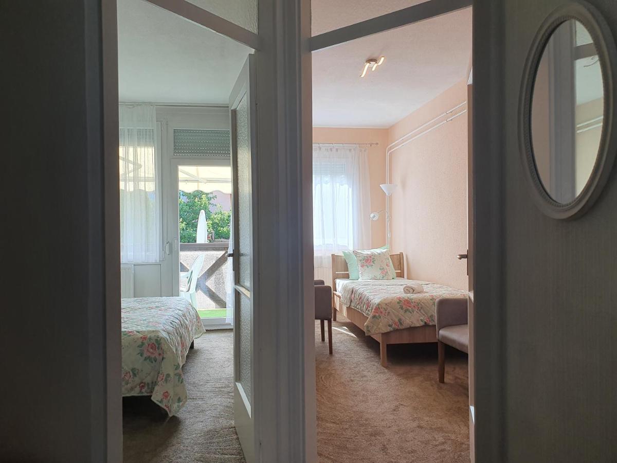 Flower Apartment Хевіз Екстер'єр фото